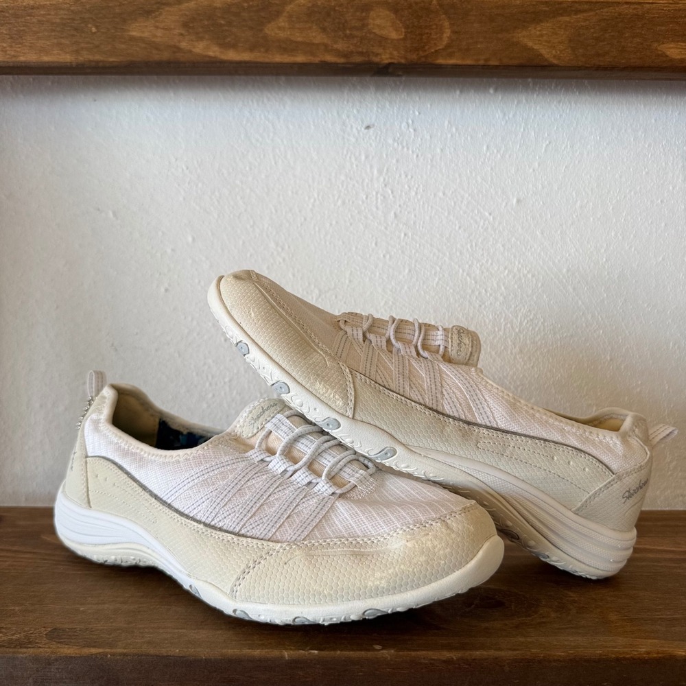 Skechers Womens Size 8 Unity Go Big Classic Fit Memory Foam Slip On Sneakers